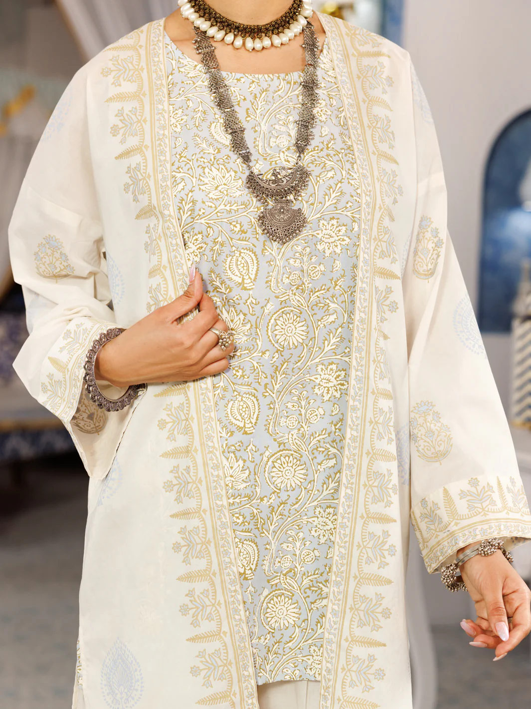 Ivory Cambric 2Pc Stitched - AL-2PS-LKS-1055 - Image 3