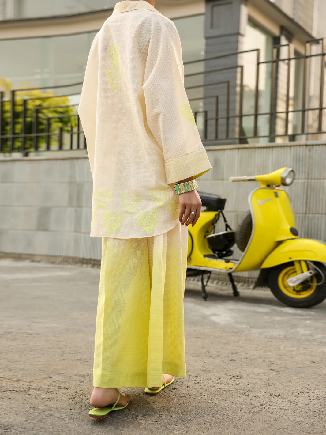 Off White Dobby 2Pc Stitched - AL-2PS-LKS-1148 - Image 3