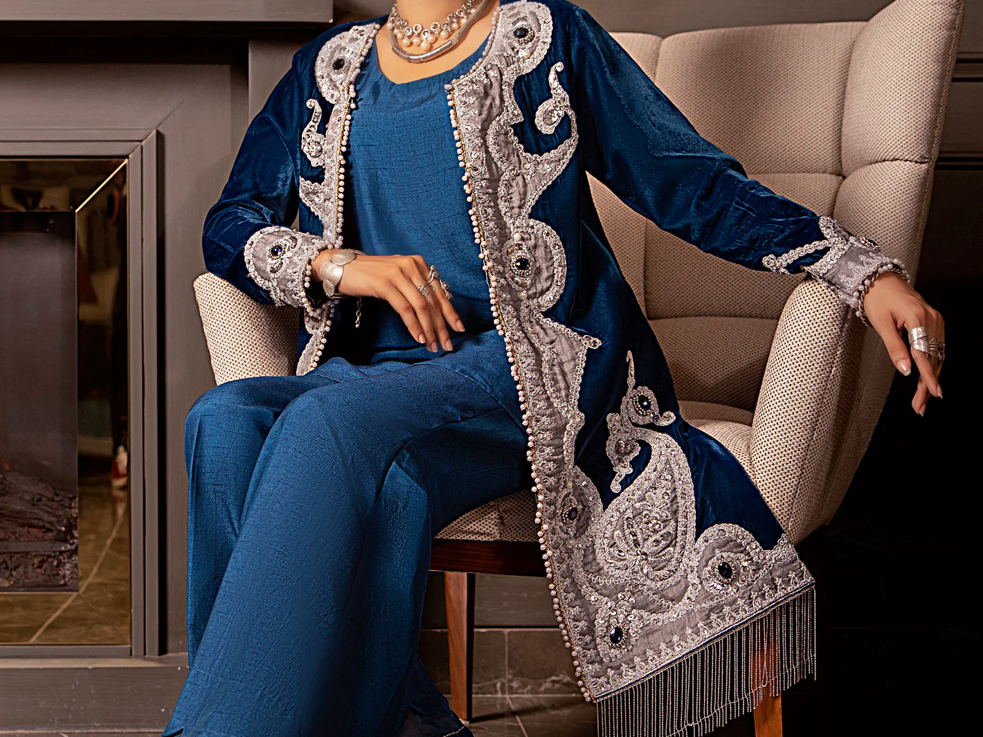 Royal Blue Velvet 2 Piece Formal Stitched - AL-2PS-LS-339 - Image 5