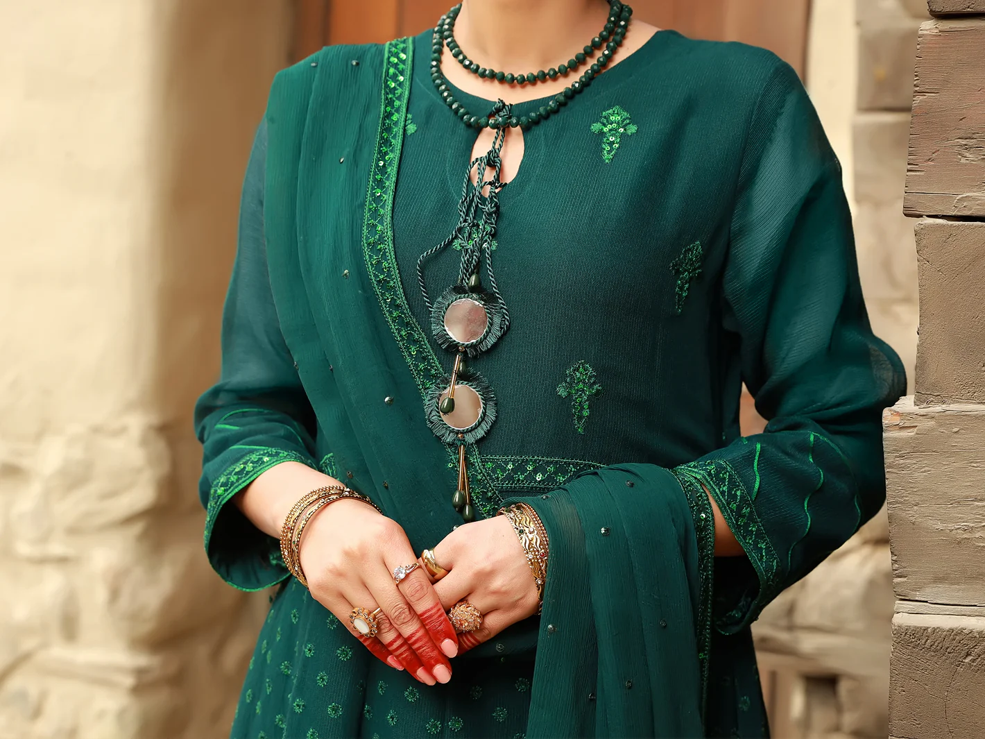 Green Khaddi 3 Piece Formal Stitched - AL-3PS-LS-369 - Image 5