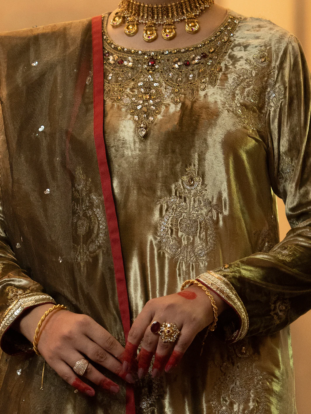 Beige Velvet 3 Piece Formal Stitched - AL-3PS-LS-443A - Image 3