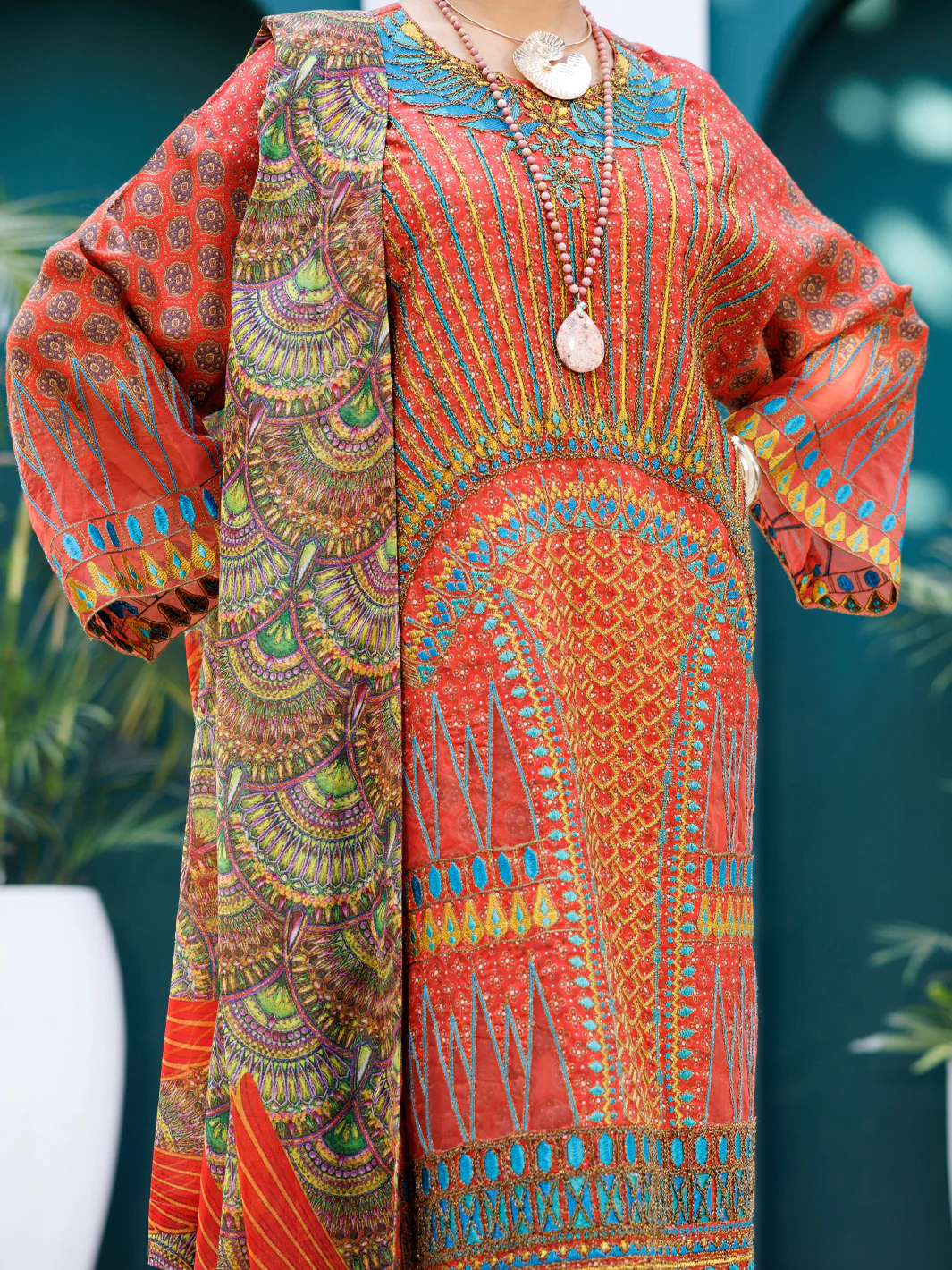 Maroon Raw Silk Formal 3Pc Stitched - AL-3PS-LS-549 - Image 3