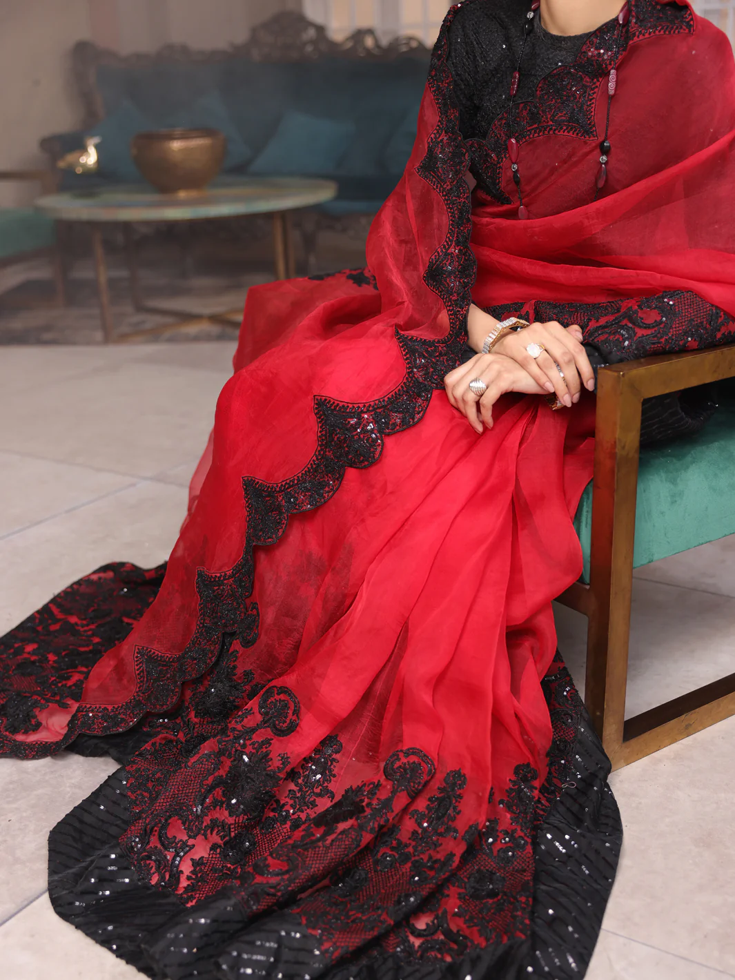 Red-Black Organza Saree Unstitched - AL-3PS-LS-SR-UN-427 - Image 4