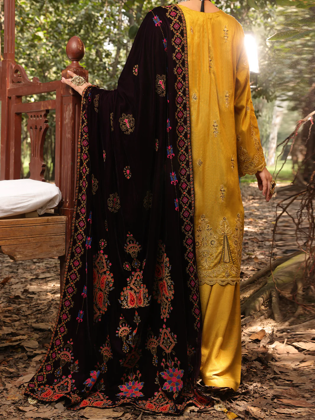 Mehndi Green Raw Silk 3 Piece Formal Unstitched - AL-3PS-LS-UN-395 - Image 2