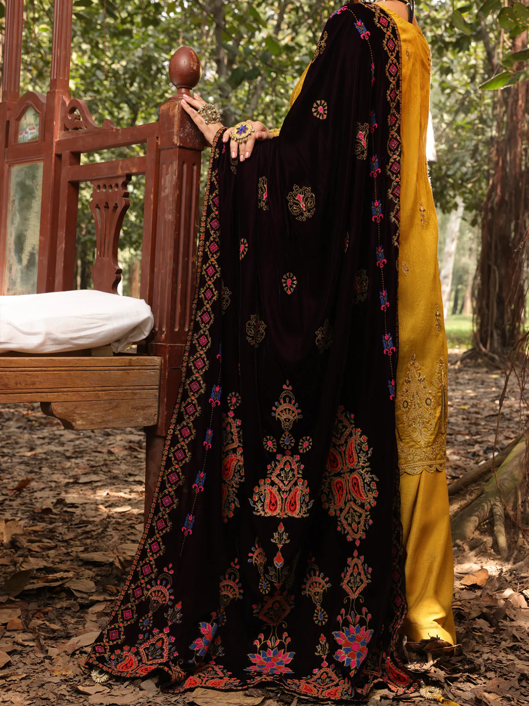 Mehndi Green Raw Silk 3 Piece Formal Unstitched - AL-3PS-LS-UN-395 - Image 5