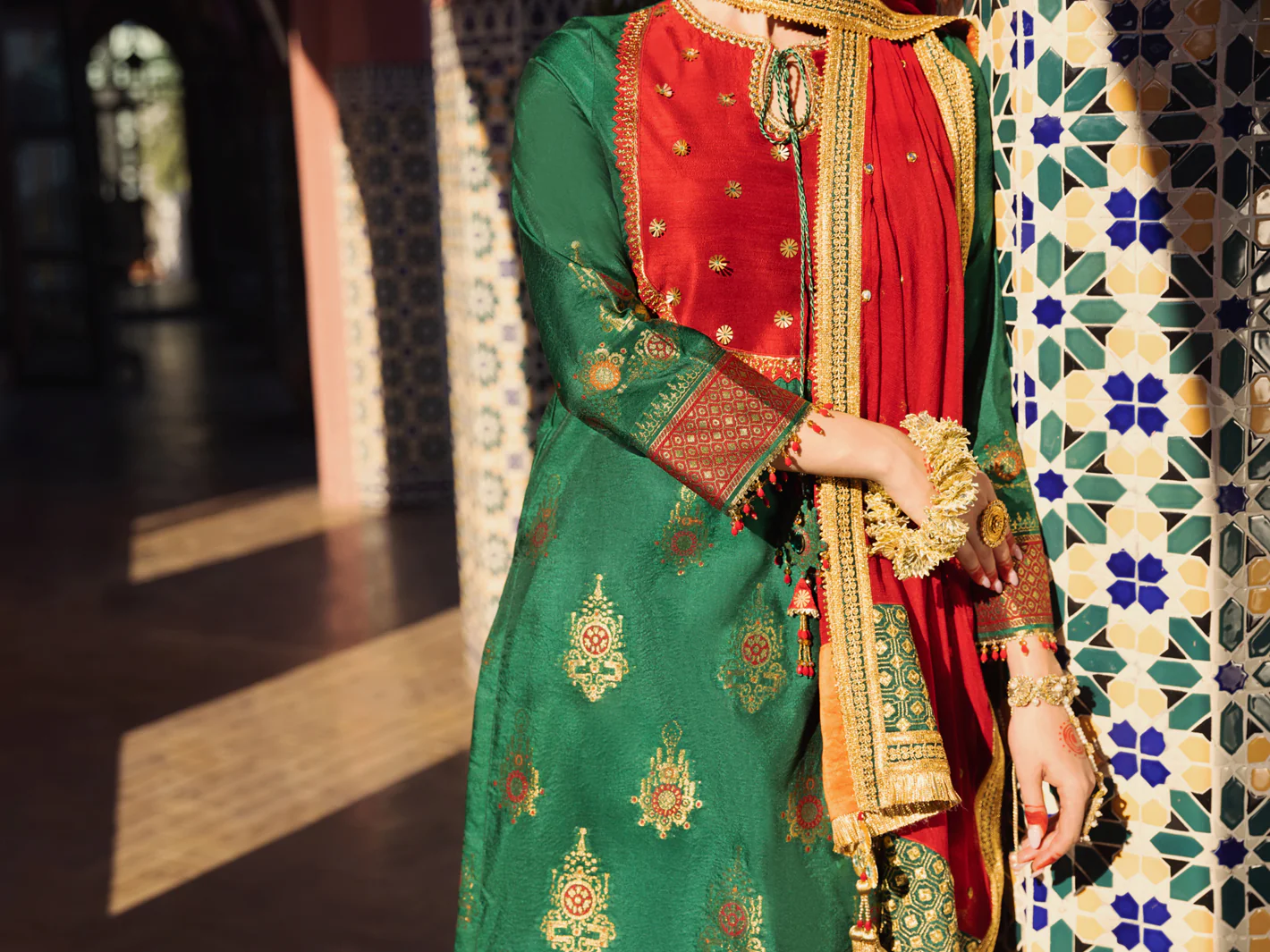 Green Yarn-Dyed Jacquard 3 Piece Formal Unstitched - AL-3PS-LS-UN-415 - Image 4