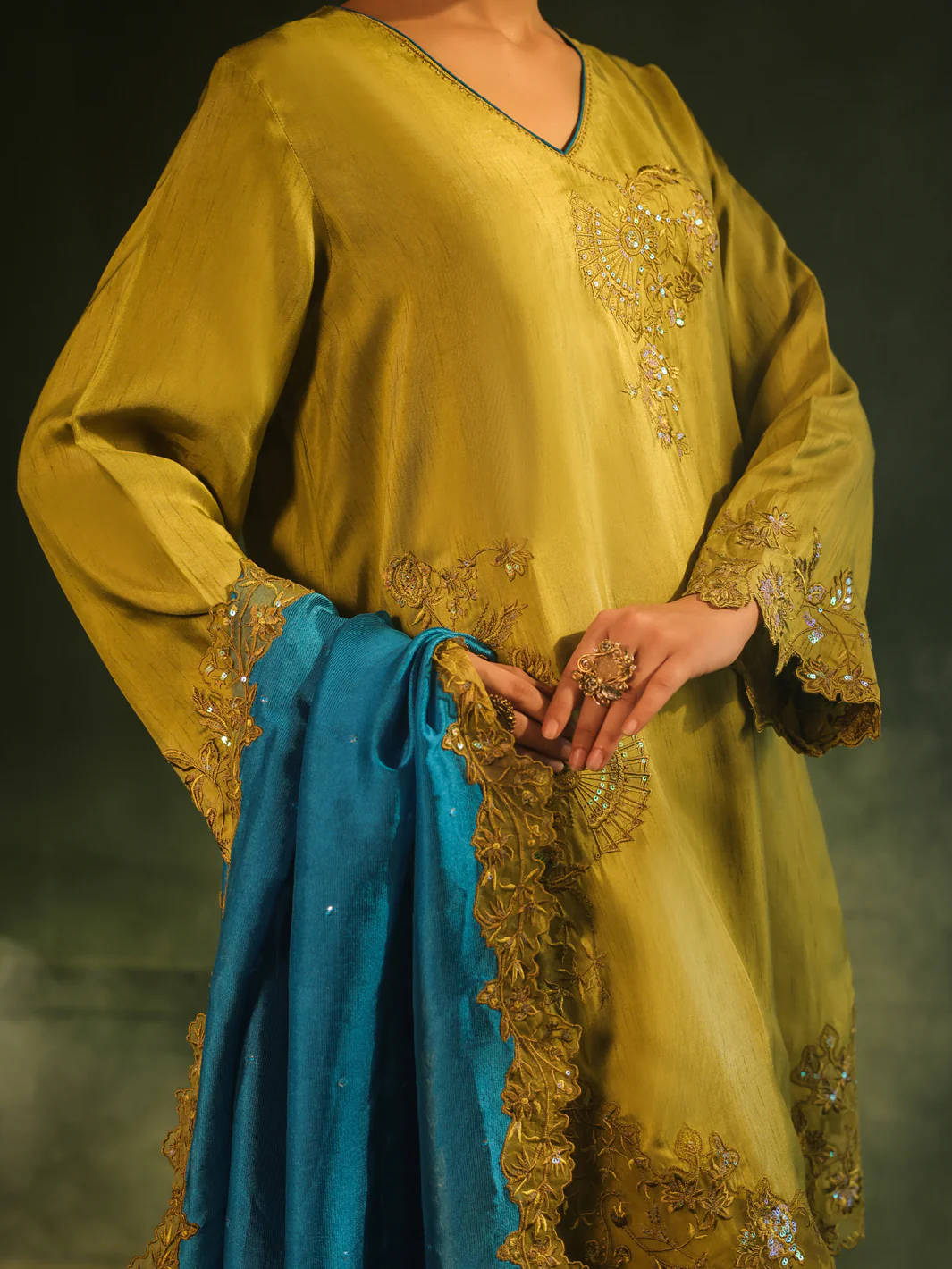 Lime Green Raw Silk Formal 3Pc Stitched - AL-3PS-SS-LS-577 - Image 4
