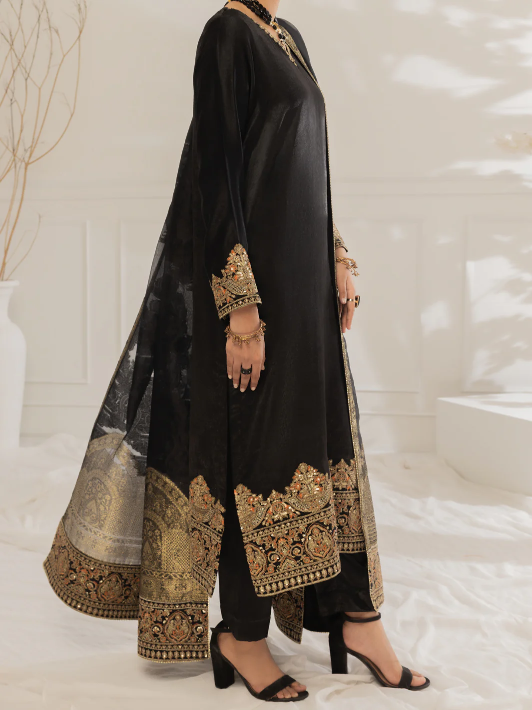Bridal Dress - AL-BRD-040 - Image 2