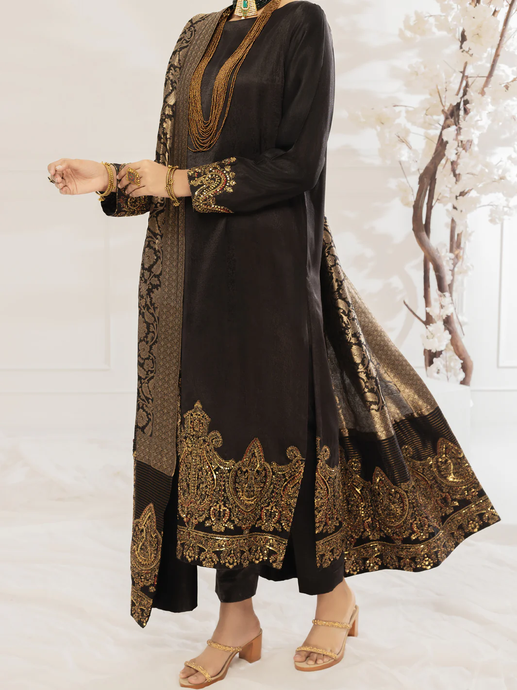 Bridal Dress - AL-BRD-042 - Image 4