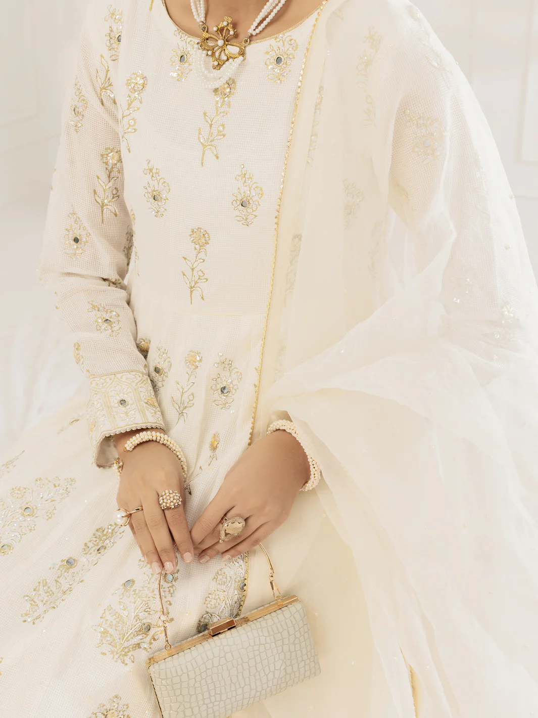Bridal Dress - AL-BRD-055 - Image 4