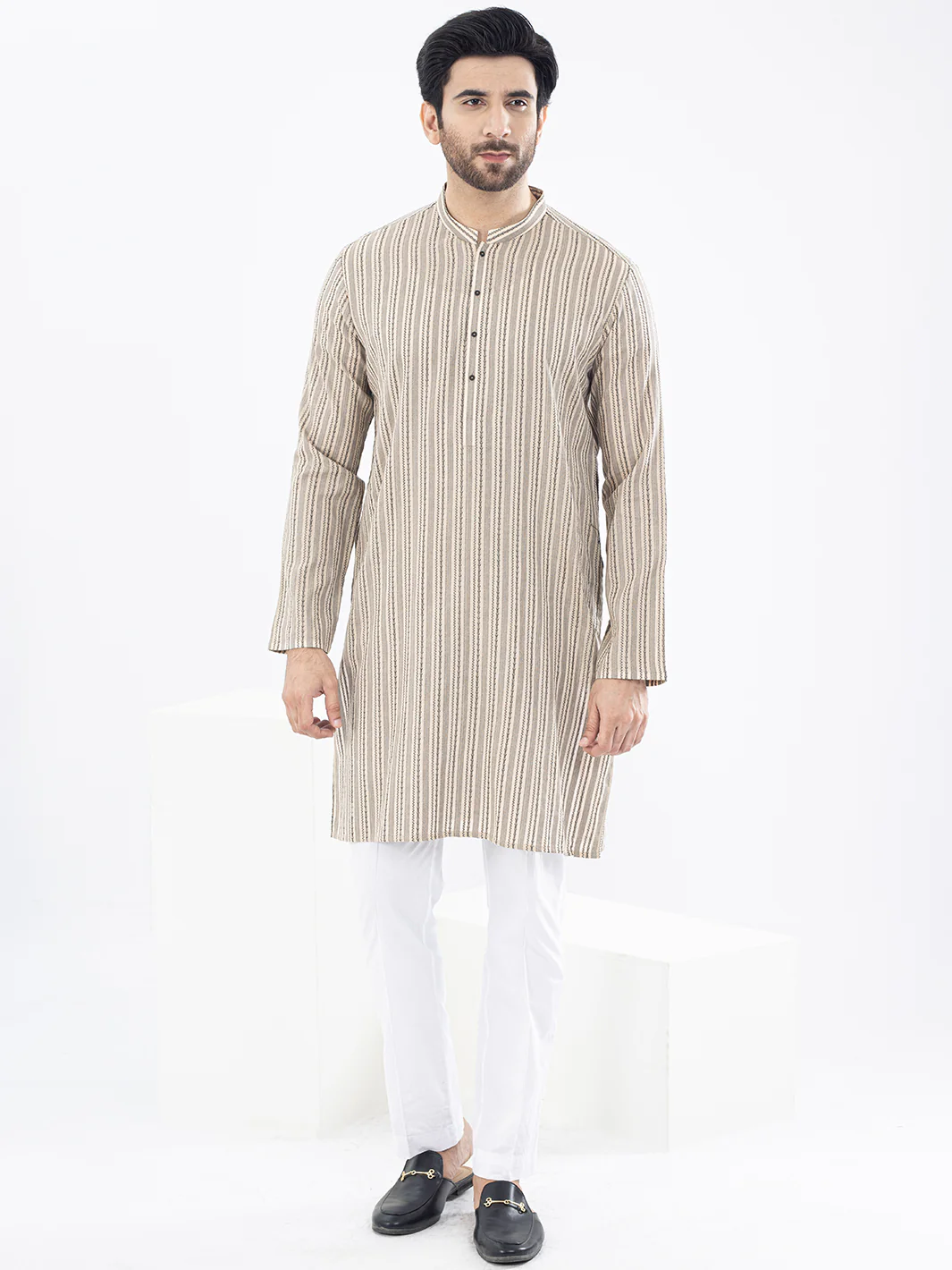Cream Kurta - AL-K-1075