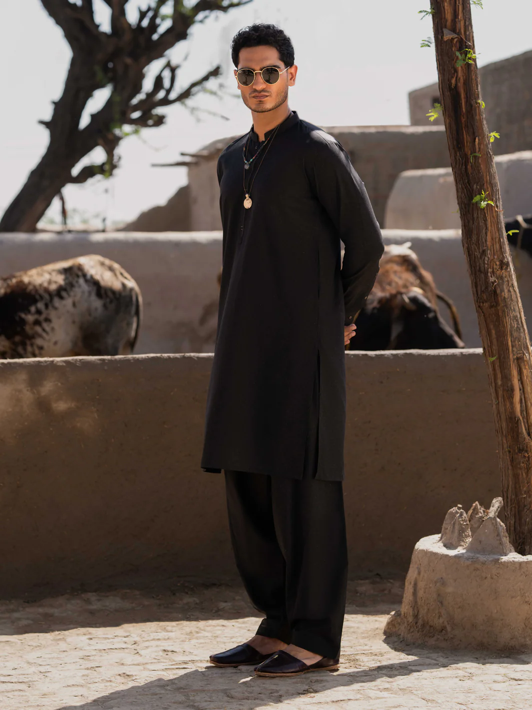 Black Blended Kameez Shalwar - AL-KS-3204 - Image 3