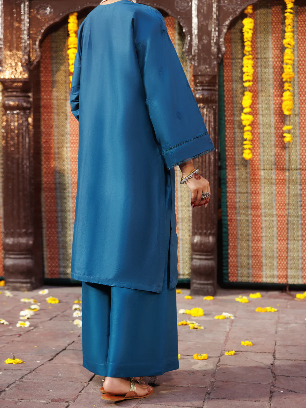 Turquoise Cambric Kurti - ALP-LK-1063 - Image 2