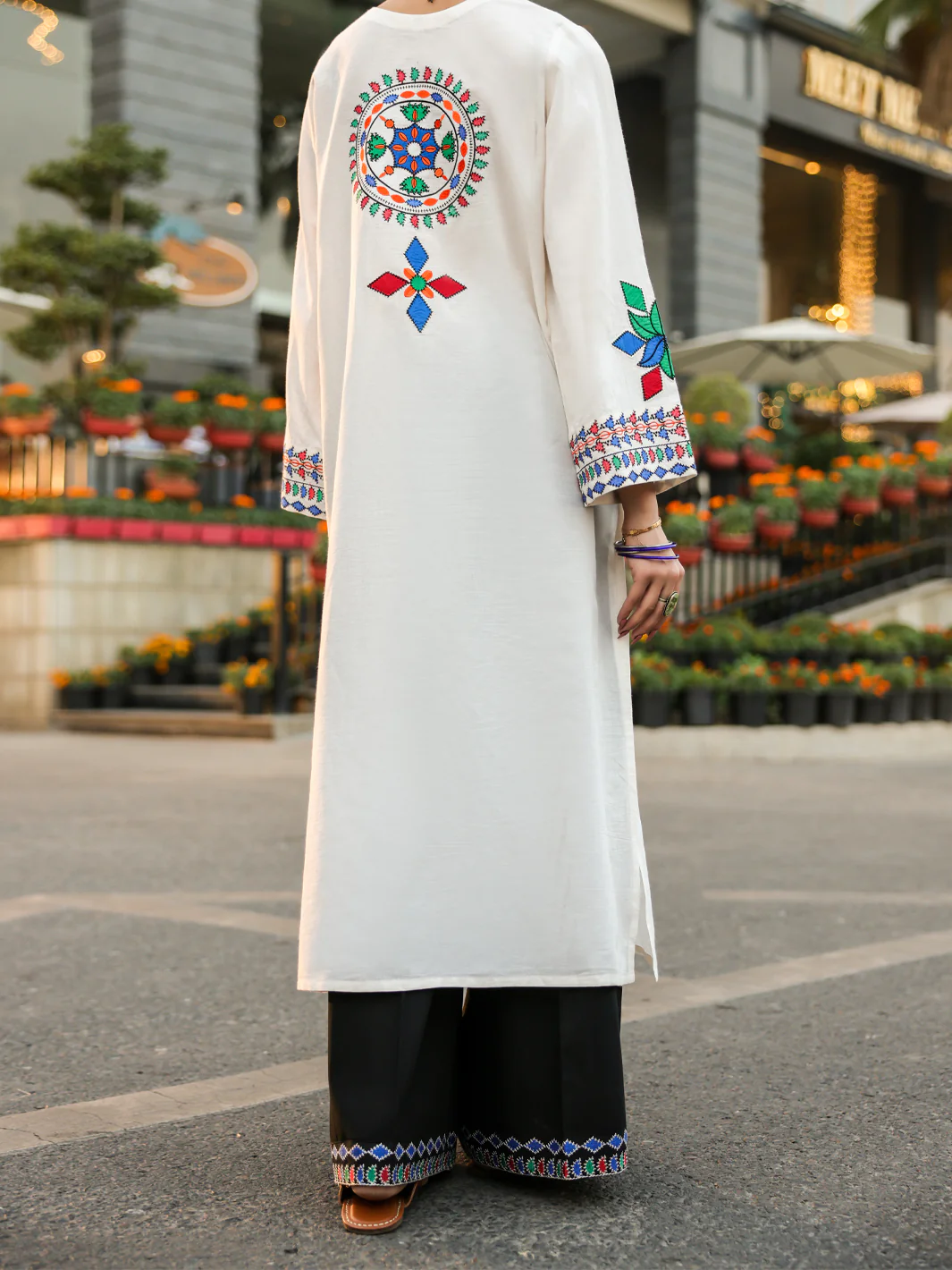 White Lawn Kurti - AL-LK-1168 - Image 2