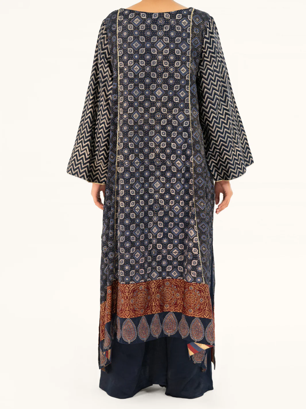 Blue Velvet Formal 2Pc Stitched - AL-LS-LKS-553 - Image 5