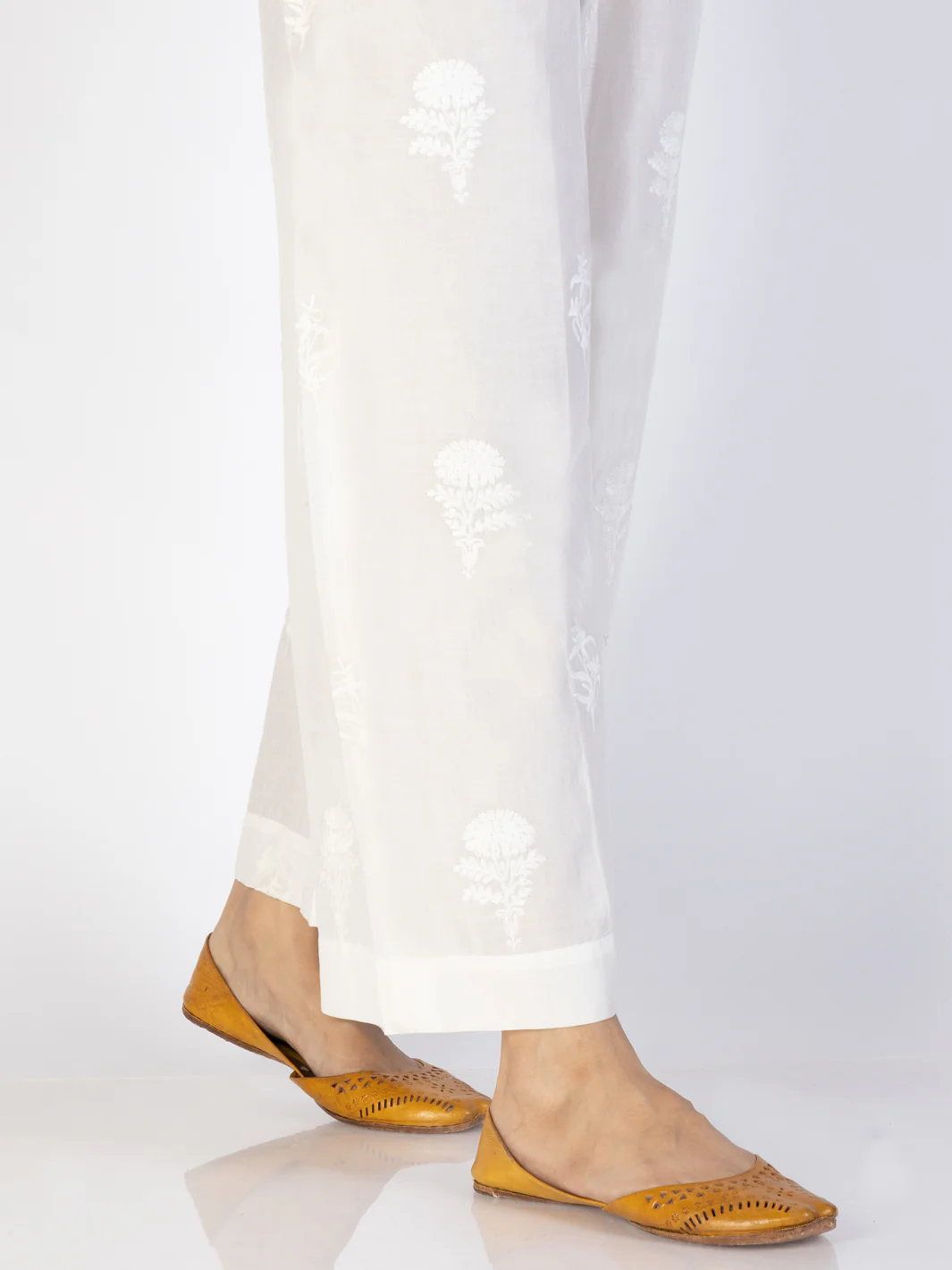 White Cambric Trousers - AL-T-699
