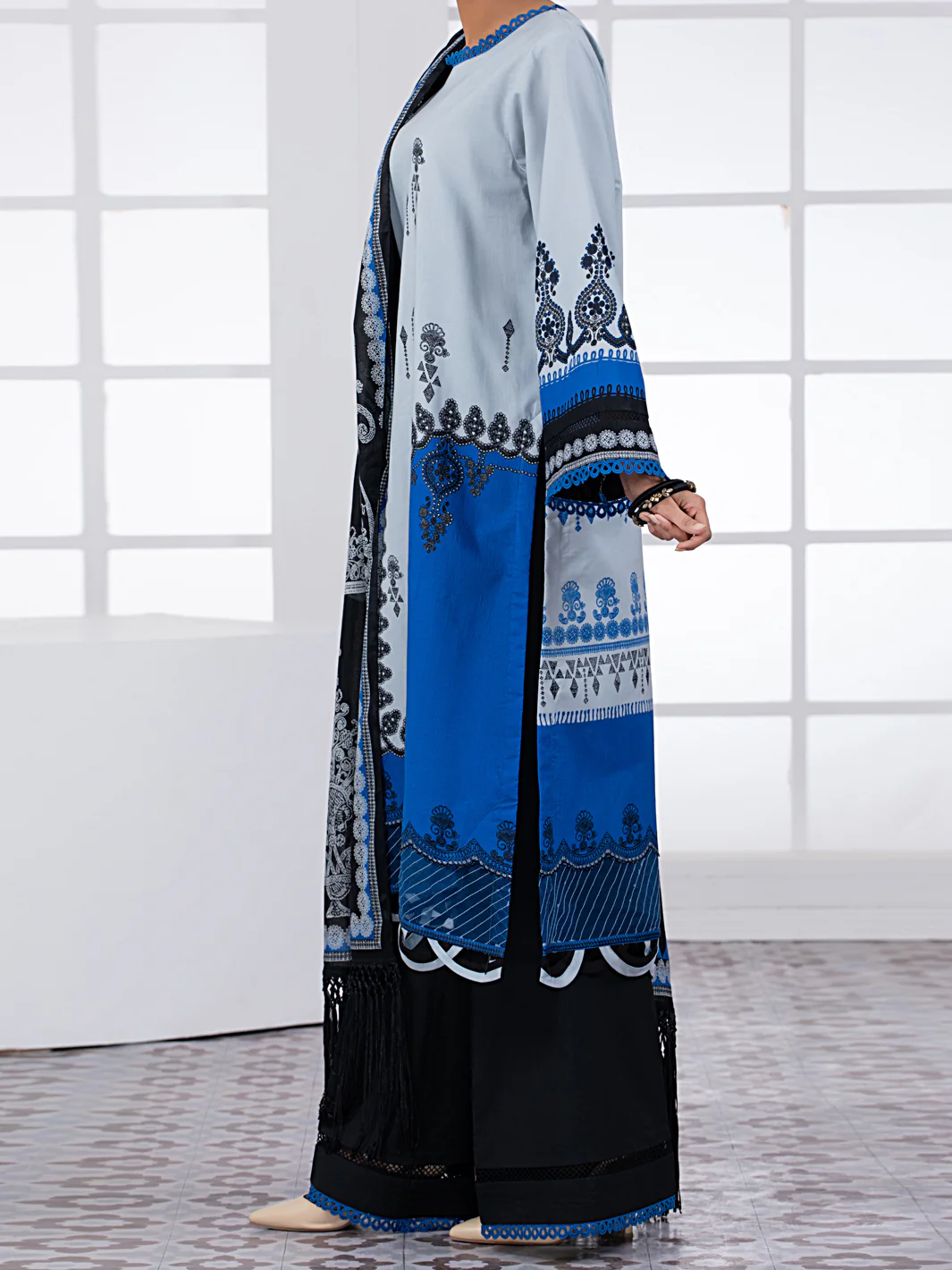 Ice Blue Lawn 2 Piece Unstitched - ALP-2PS-1448B - Image 5
