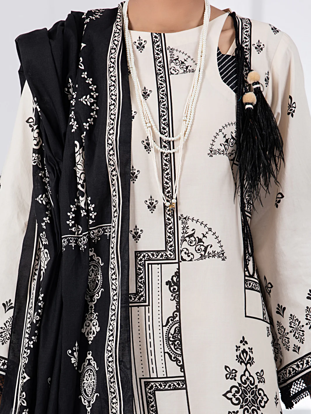 Black & White 2 Piece Unstitched - ALP-2PS-1450A - Image 4