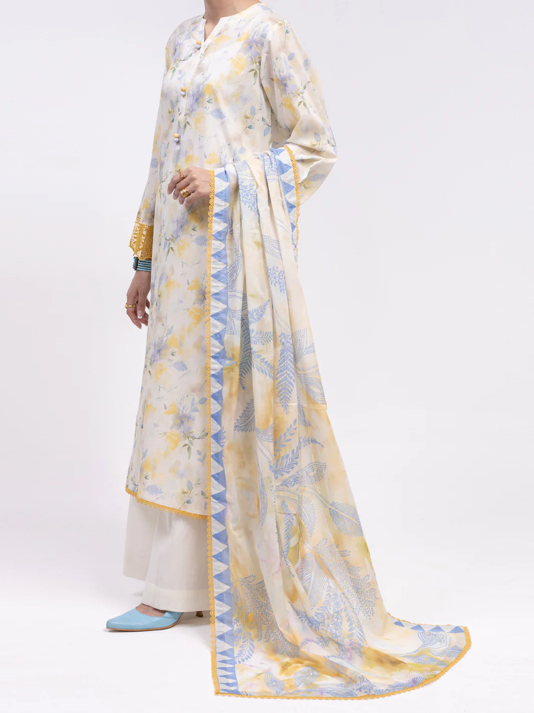 Off White Lawn 2Pc Unstitched - ALP-2PS-LKD-2475 - Image 4