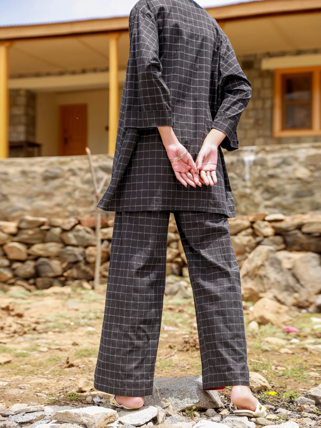 Black Cotton 2 Piece Stitched - ALP-2PS-LKS-1466 - Image 2