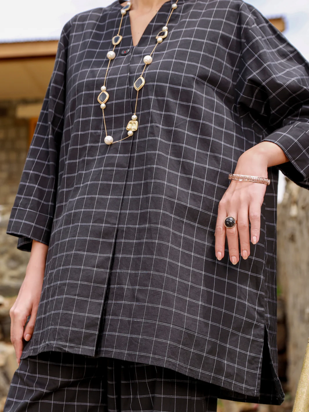 Black Cotton 2 Piece Stitched - ALP-2PS-LKS-1466 - Image 3