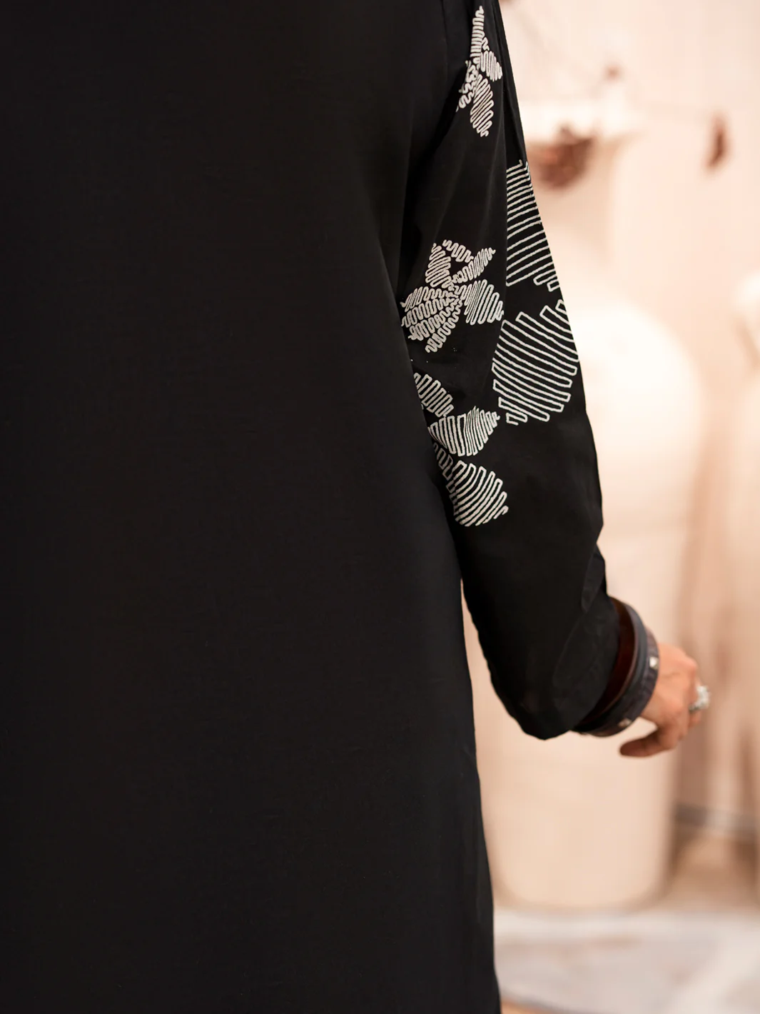 Black Cambric 2 Piece Stitched - ALP-2PS-LKS-1706B - Image 3