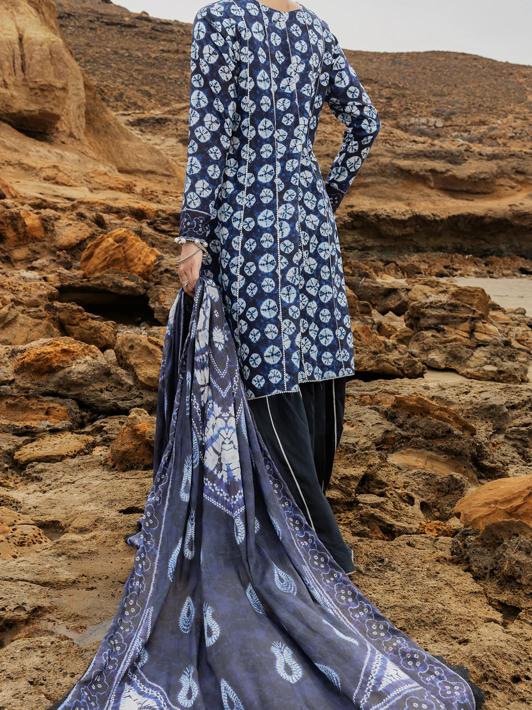 Blue Lawn 2 Piece Unstitched - ALP-2PS-SLKD-2251 - Image 2