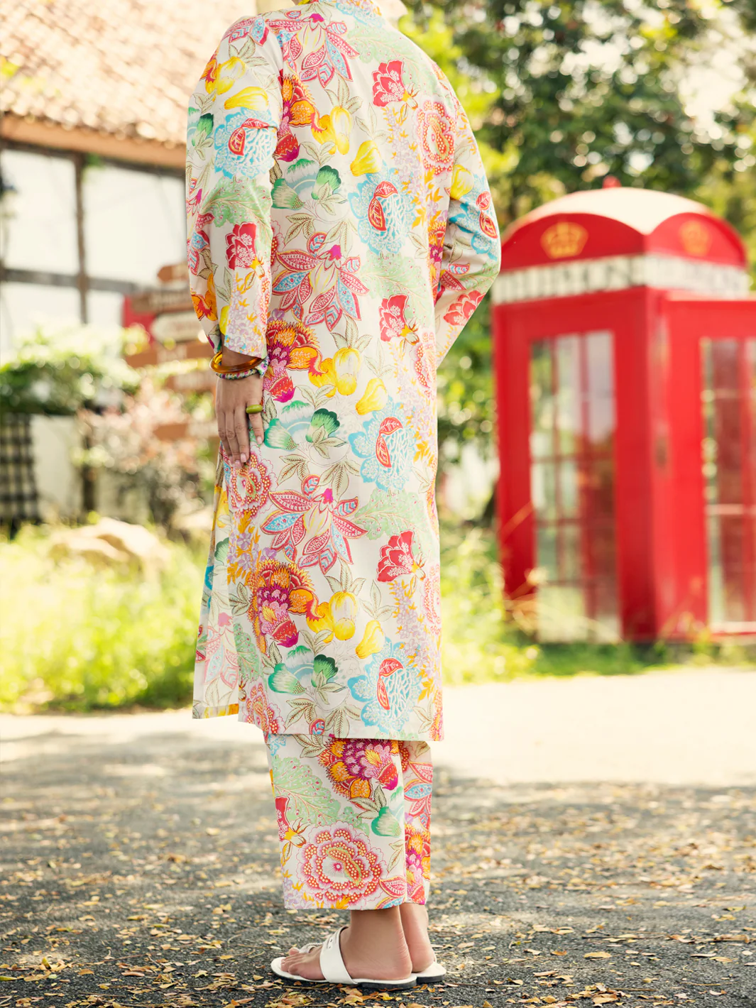 Multi Color Lawn 2 Piece Stitched - ALP-2PS-SLKS-2092 - Image 2