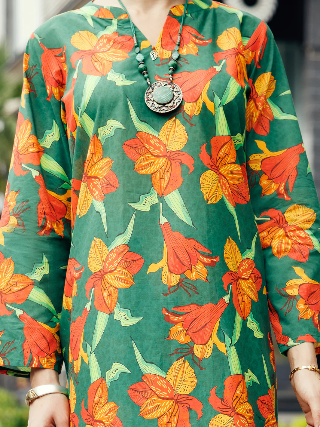 Green Lawn Co-ord Set - ALP-2PS-SLKS-2236 - Image 3