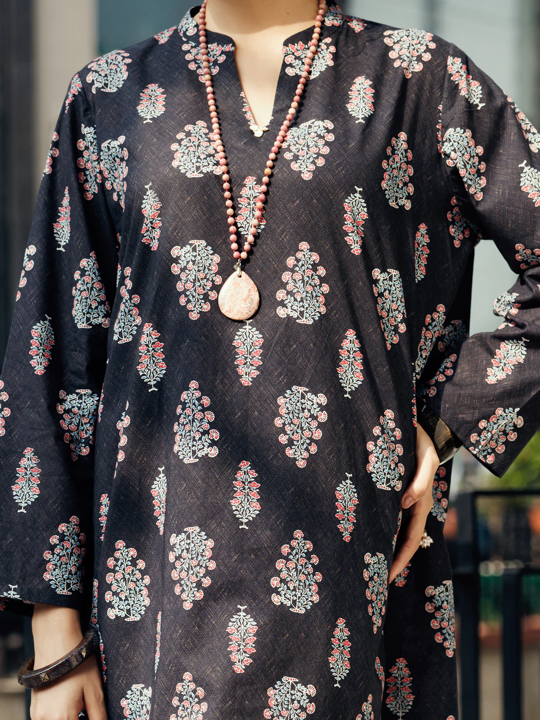 Black Lawn Co-ord Set - ALP-2PS-SLKS-2246 - Image 3