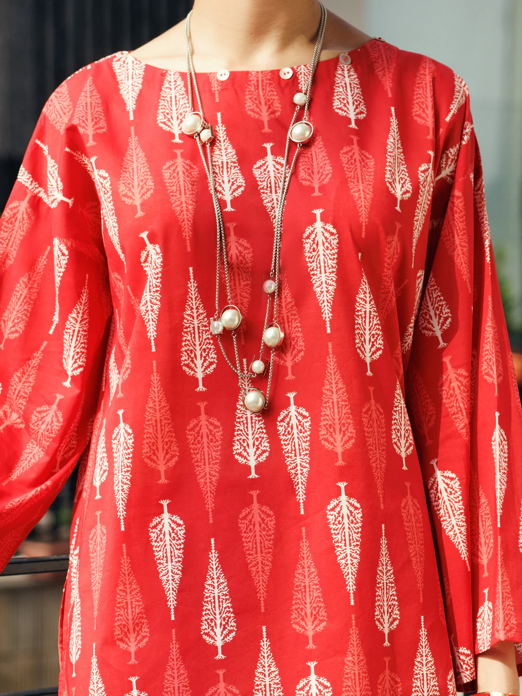 Red Lawn Co-ord Set - ALP-2PS-SLKS-2247 - Image 3