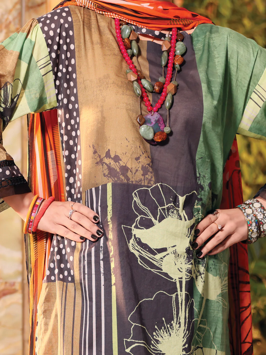 Green Lawn + Jacquard 3 Piece Stitched - ALP-3PS-1037 - Image 2