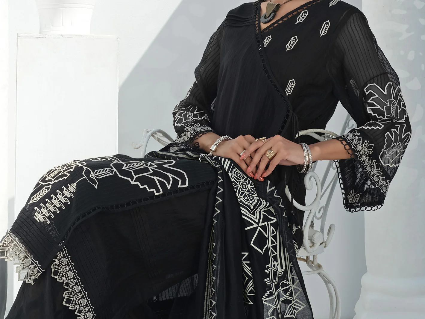 Black Khaddi Net 3 Piece Stitched - ALP-3PS-1055 - Image 4