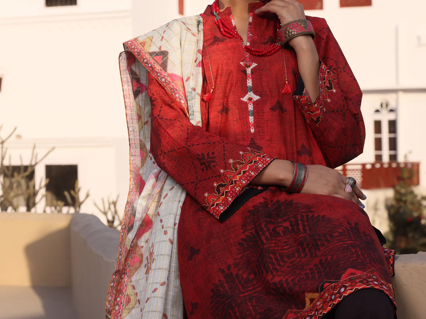 Maroon Lawn 3 Piece Stitched - ALP-3PS-1118/S - Image 4
