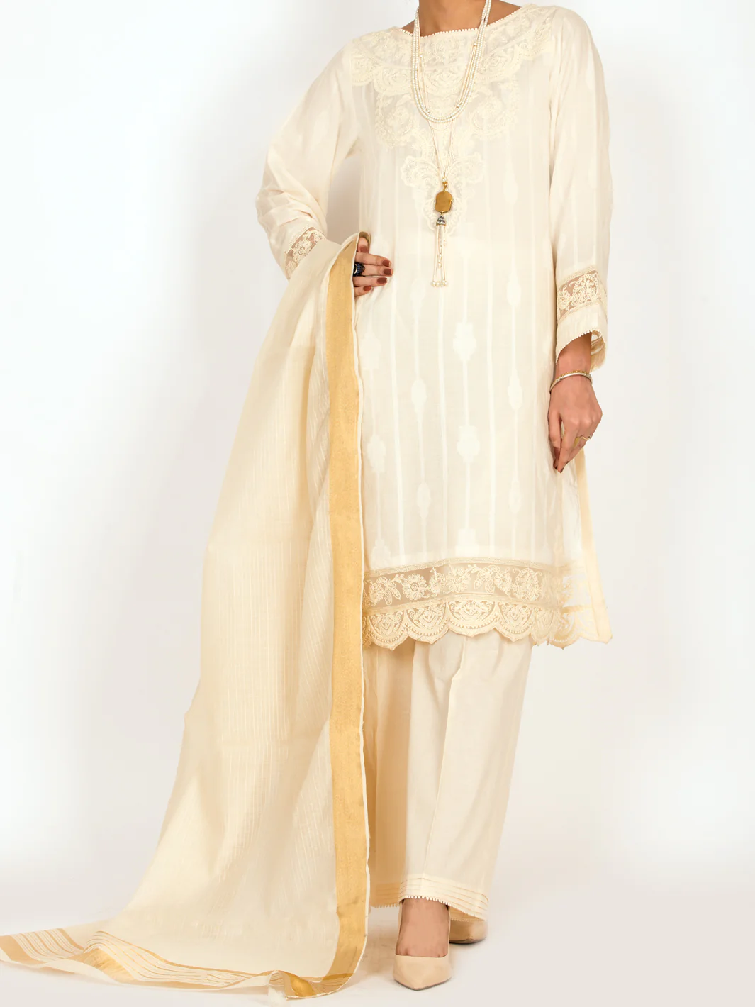 Off White Jacquard 3 Piece Stitched - ALP-3PS-1144