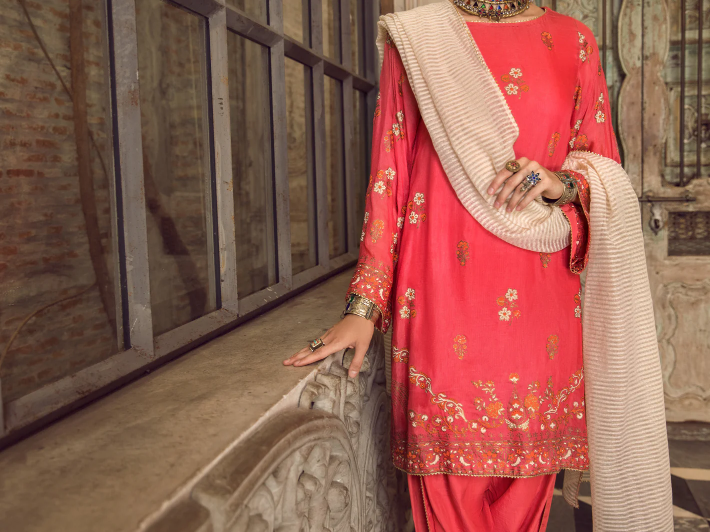 Red Khaddi Silk 3 Piece Stitched - ALP-3PS-1285 - Image 5