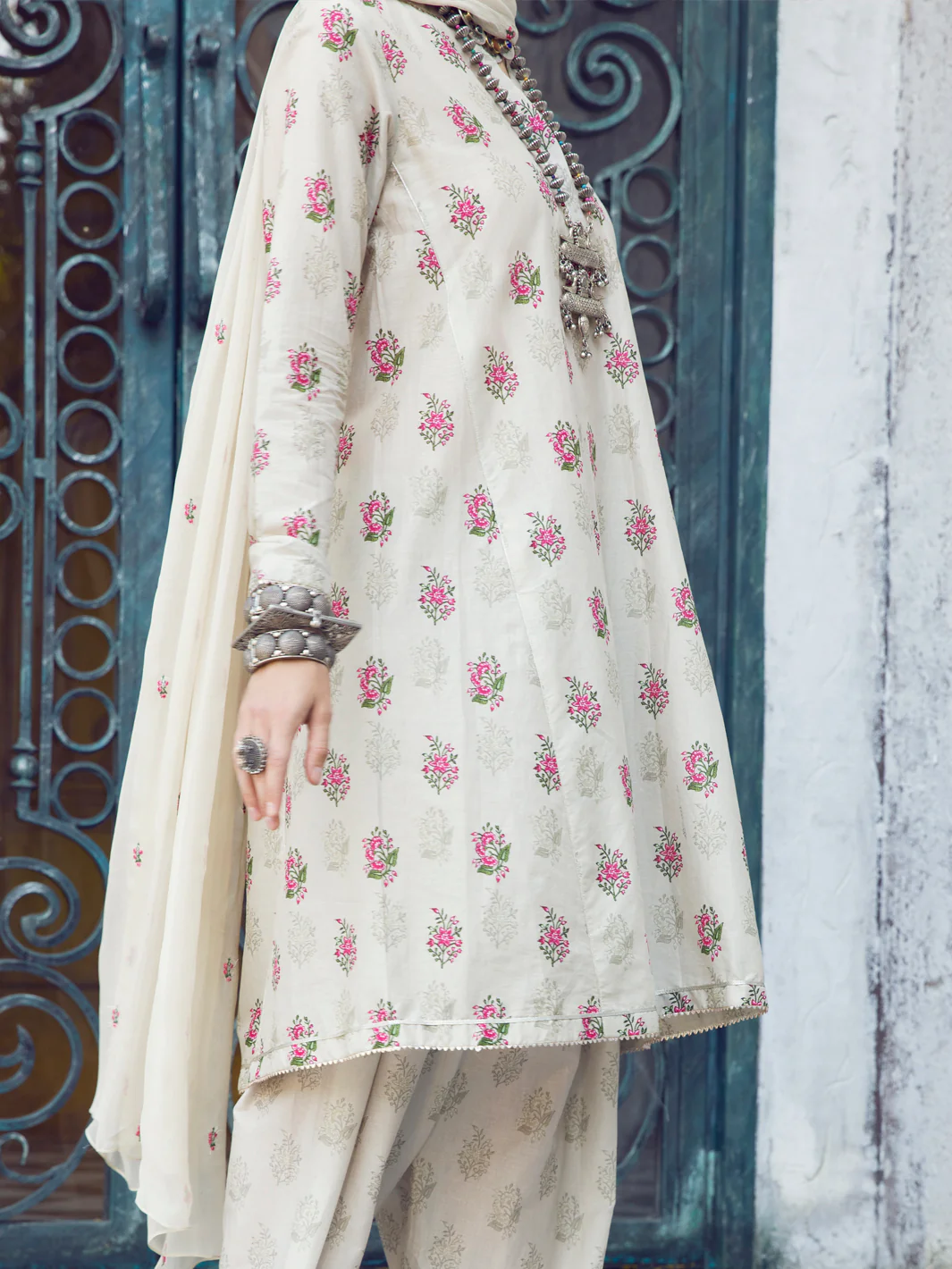 Beige Lawn 3 Piece Stitched - ALP-3PS-1297 - Image 6