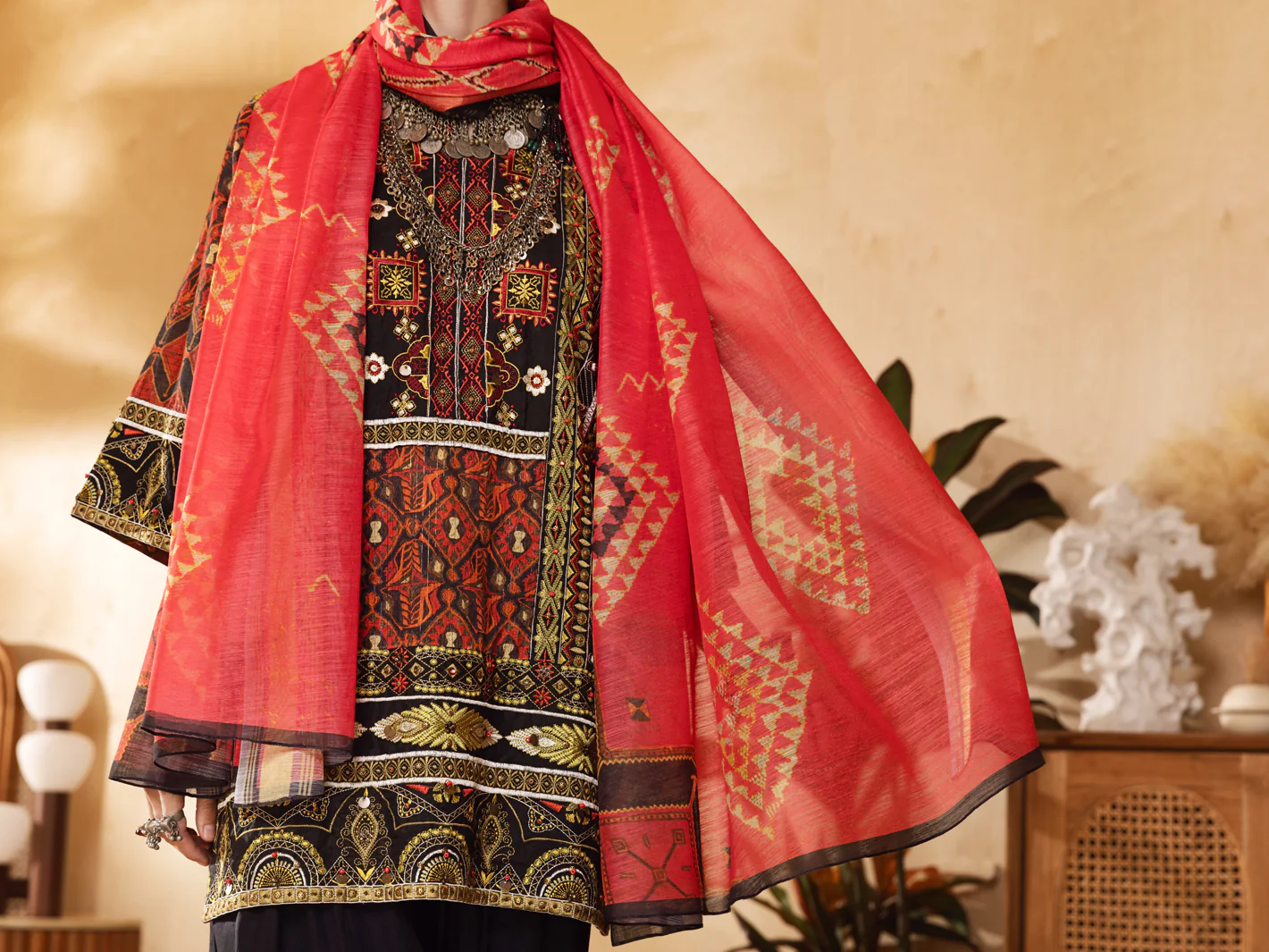 Red Hand-Woven Lurex 3 Piece Stitched - ALP-3PS-1300 - Image 6