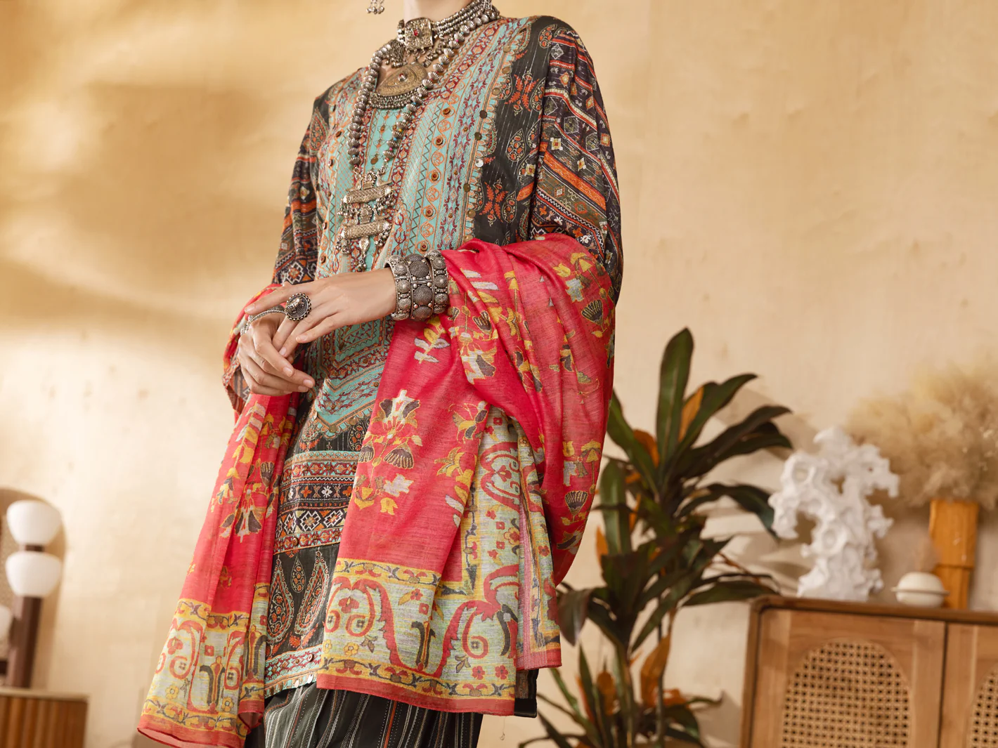 Green Lurex Jacquard 3 Piece Unstitched - ALP-3PS-1302 - Image 3