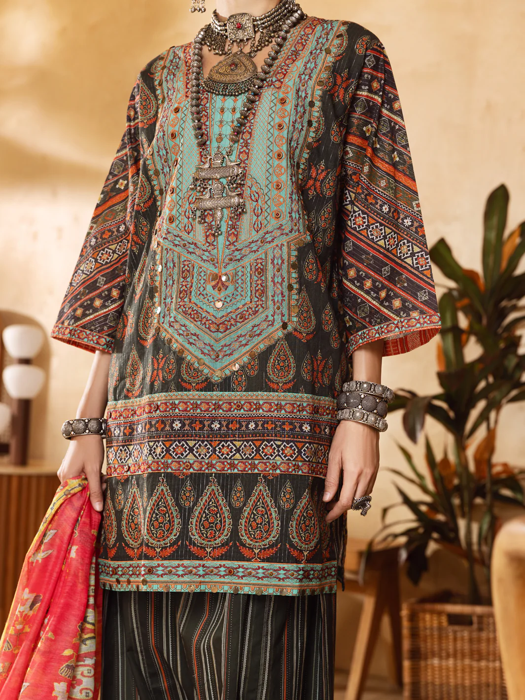 Green Lurex Jacquard 3 Piece Unstitched - ALP-3PS-1302 - Image 4