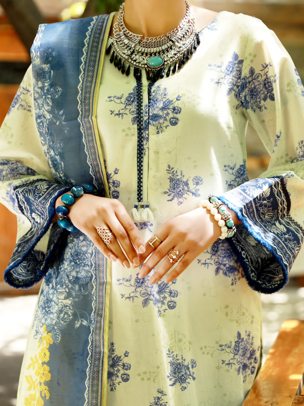Ivory Lawn 3 Piece Unstitched - ALP-3PS-1376 - Image 3
