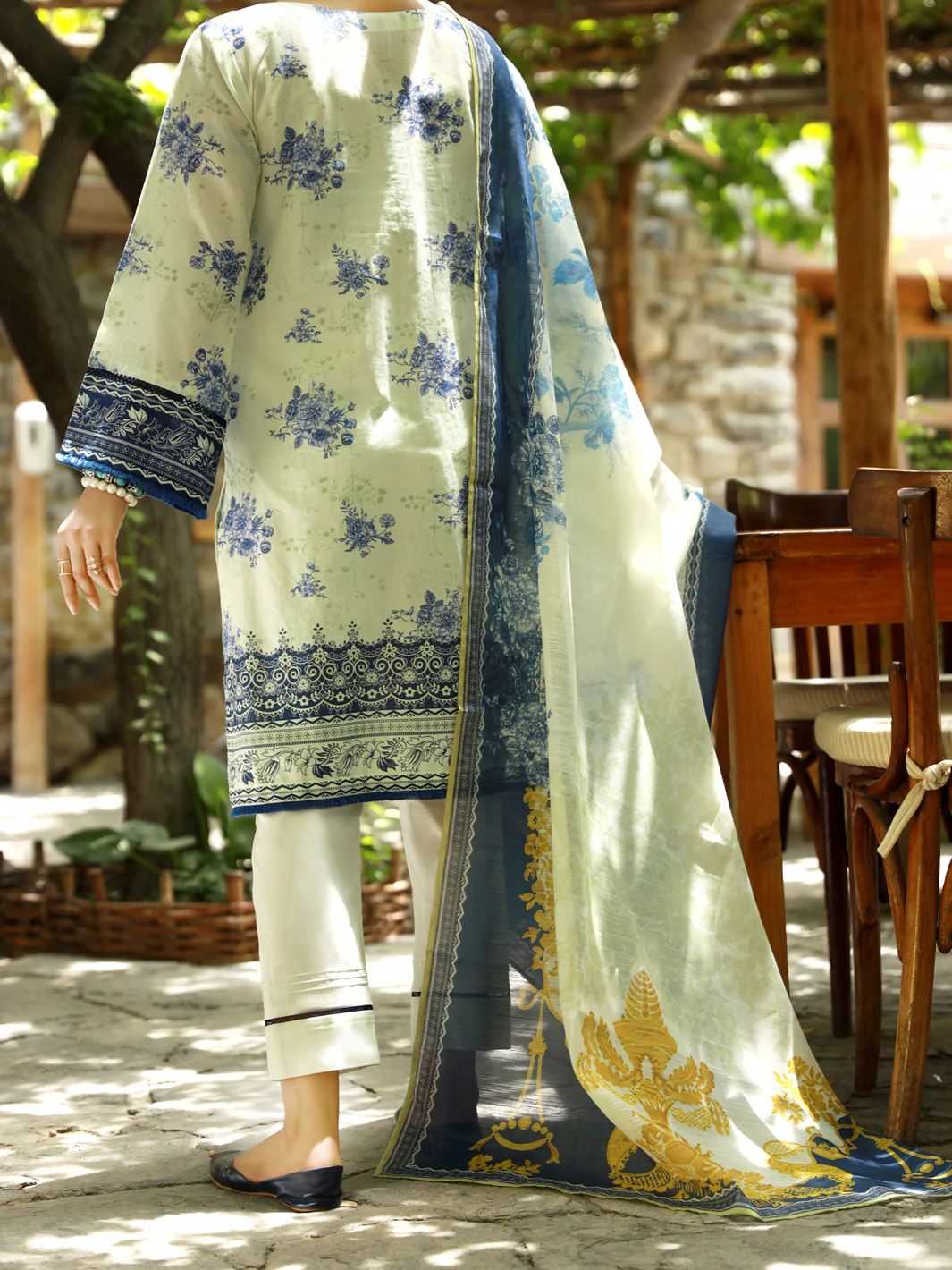 Ivory Lawn 3 Piece Stitched - ALP-3PS-1376 - Image 2