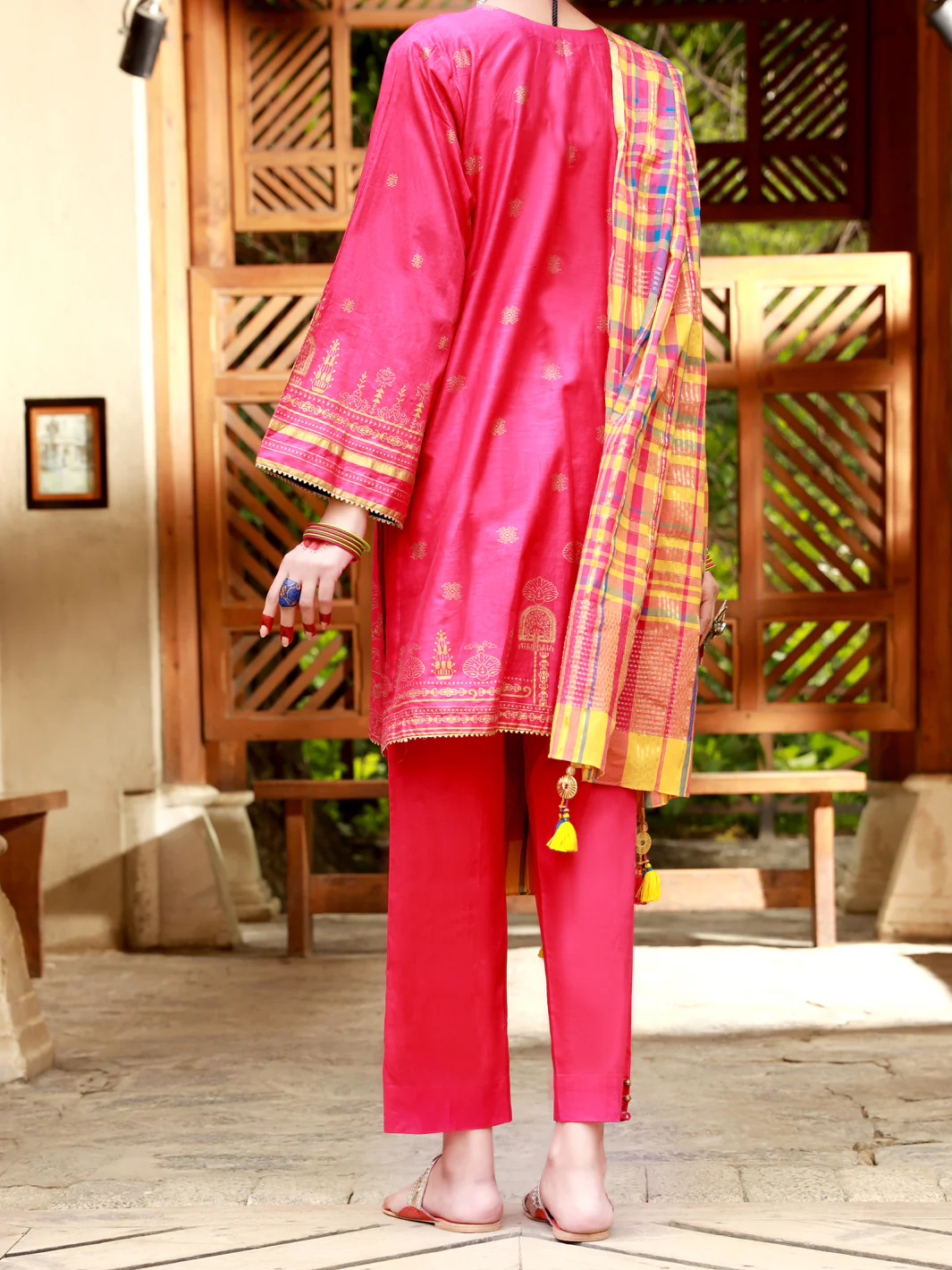 Fuchsia Lawn 3 Piece Stitched - ALP-3PS-1383 - Image 2