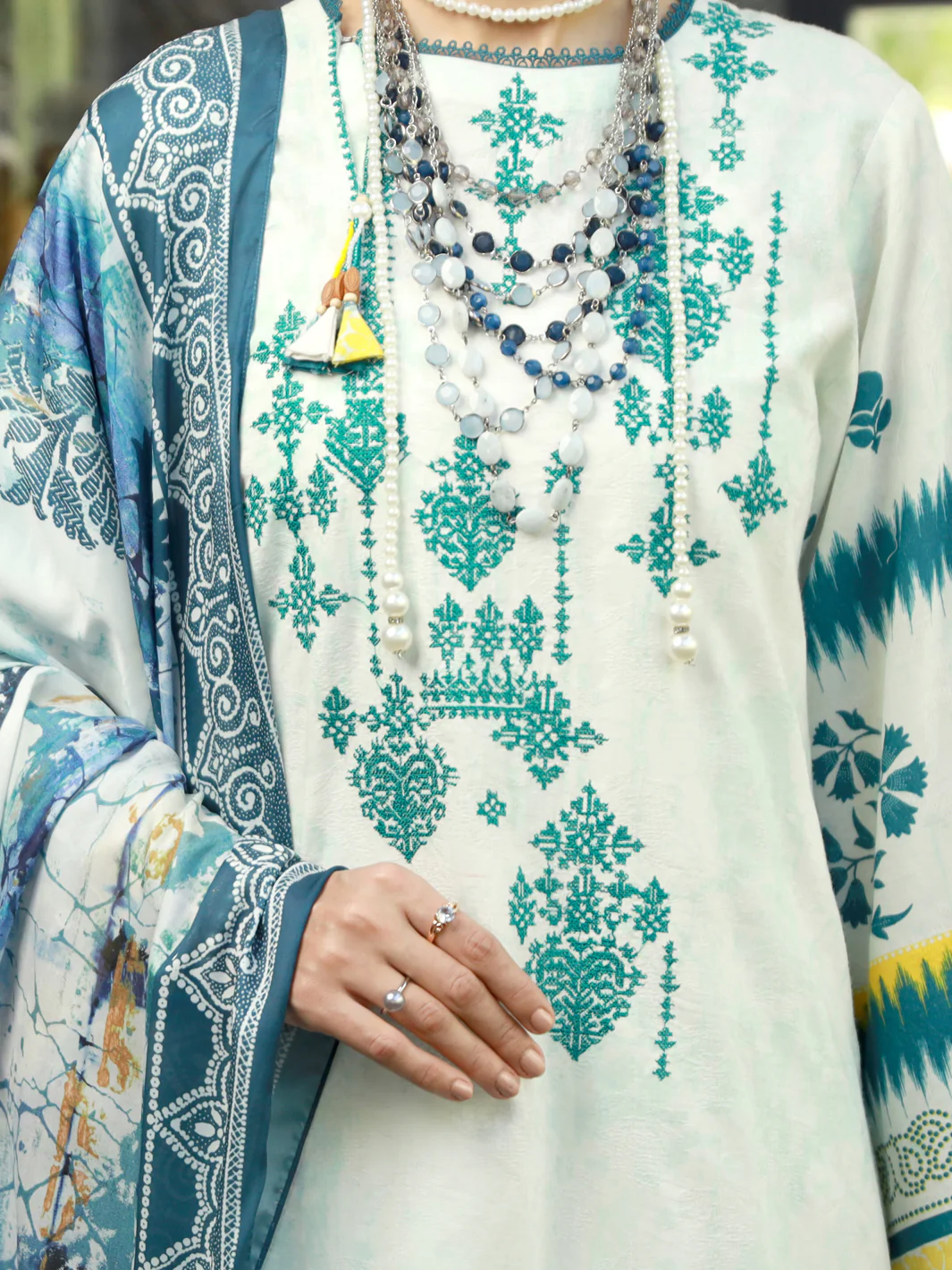 Aqua Jacquard 3 Piece Unstitched - ALP-3PS-1391 - Image 3