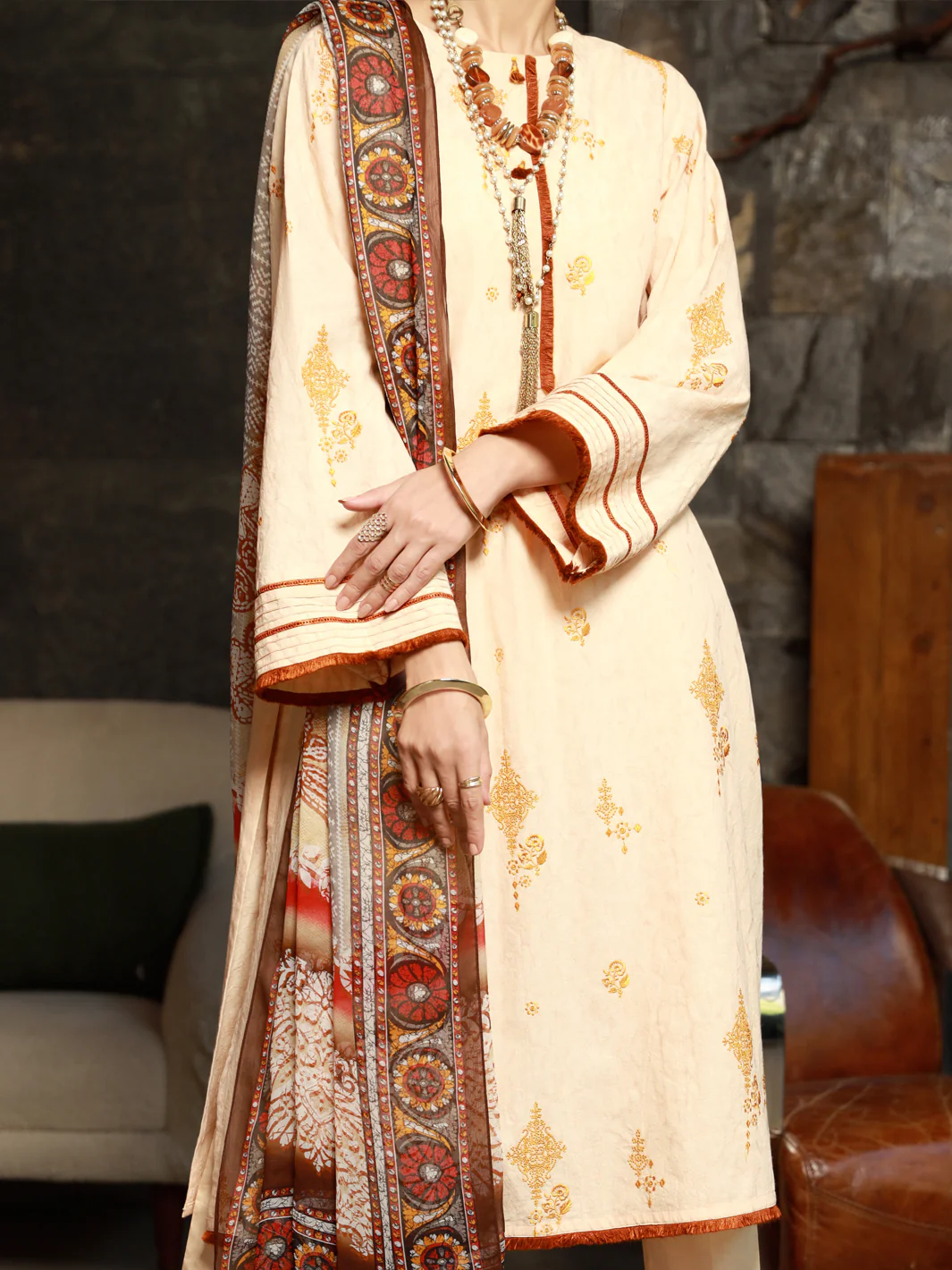 Cream Jacquard 3 Piece Unstitched - ALP-3PS-1392 - Image 4