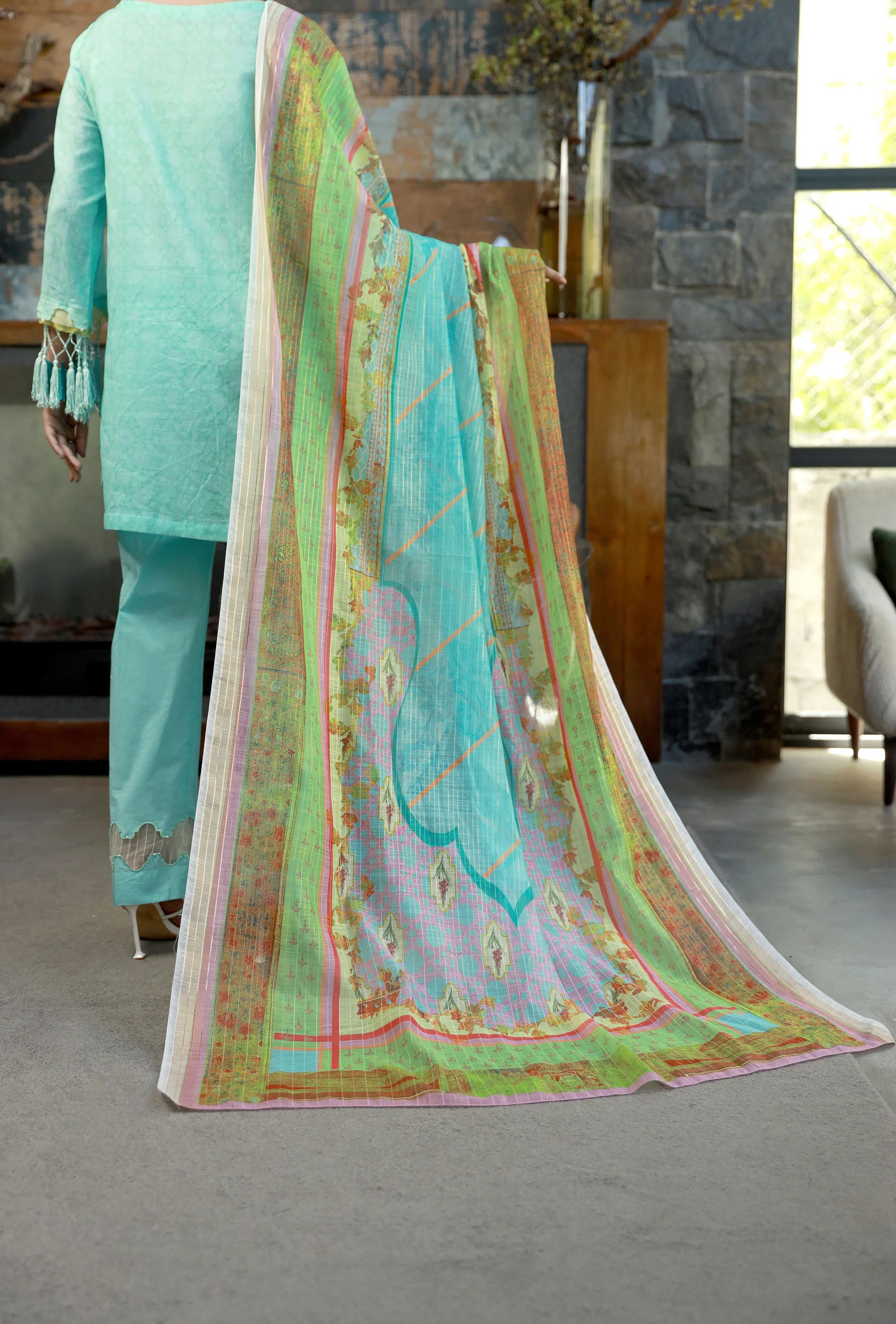 Ferozi Lawn 3 Piece Stitched - ALP-3PS-1395 - Image 2