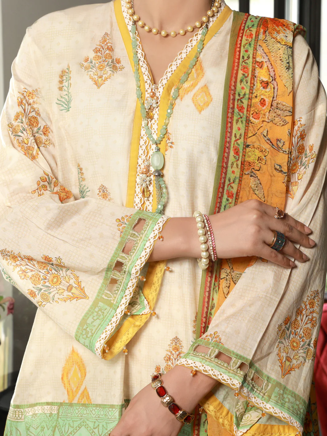 Peach Lawn 3 Piece Unstitched - ALP-3PS-1396 - Image 4