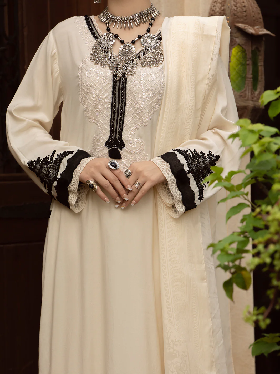 Off White Viscose 3 Piece Stitched - ALP-3PS-1402 - Image 5