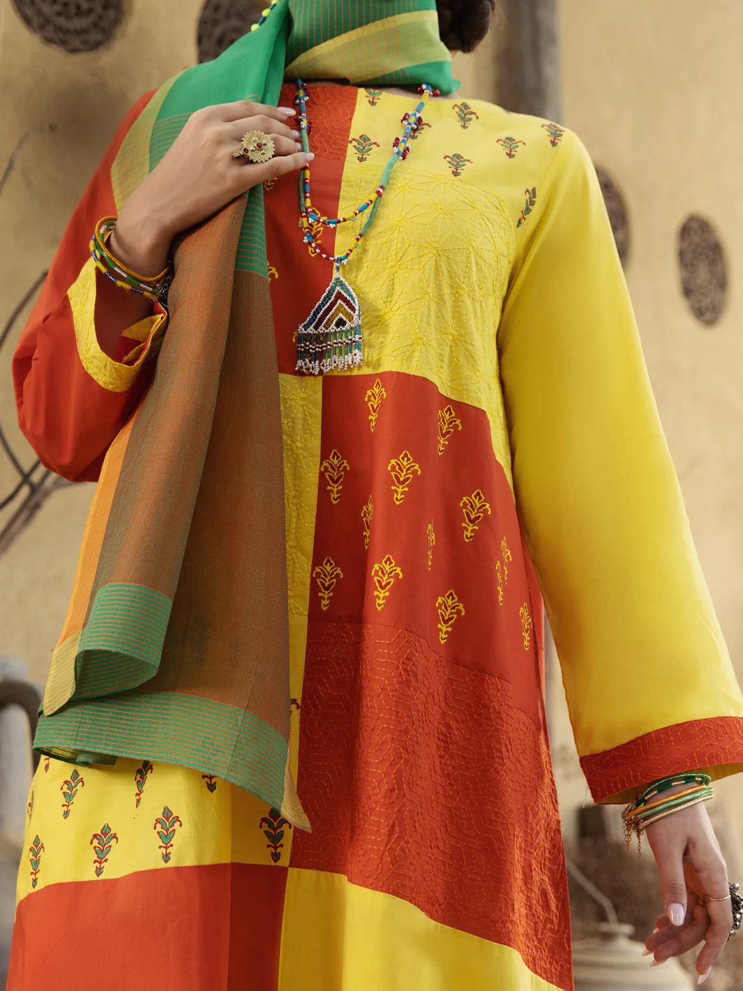 Multicolor Lawn 3 Piece Stitched - ALP-3PS-1585 - Image 3