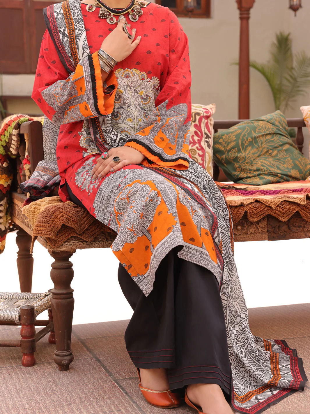 Red Lawn 3 Piece Stitched - ALP-3PS-1611 - Image 4